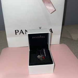 P O K E R  C H A R M